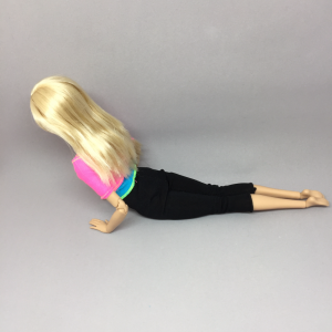 コブラのポーズ