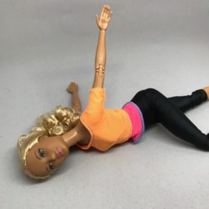 横向きになって腕回し