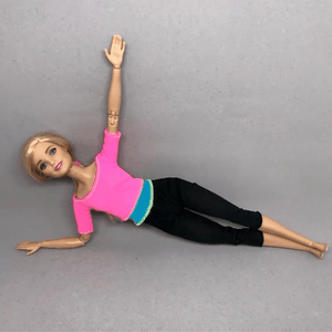 横向きのドルフィンプランク